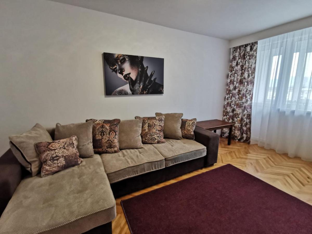 Apartament Carla-Maria Deva Exterior foto